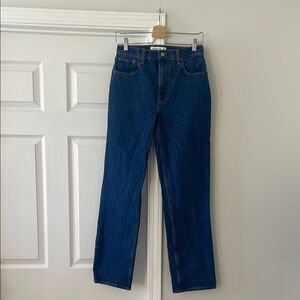 Abercrombie & Fitch The 90’s Straight Ultra High Rise Size 27/4R